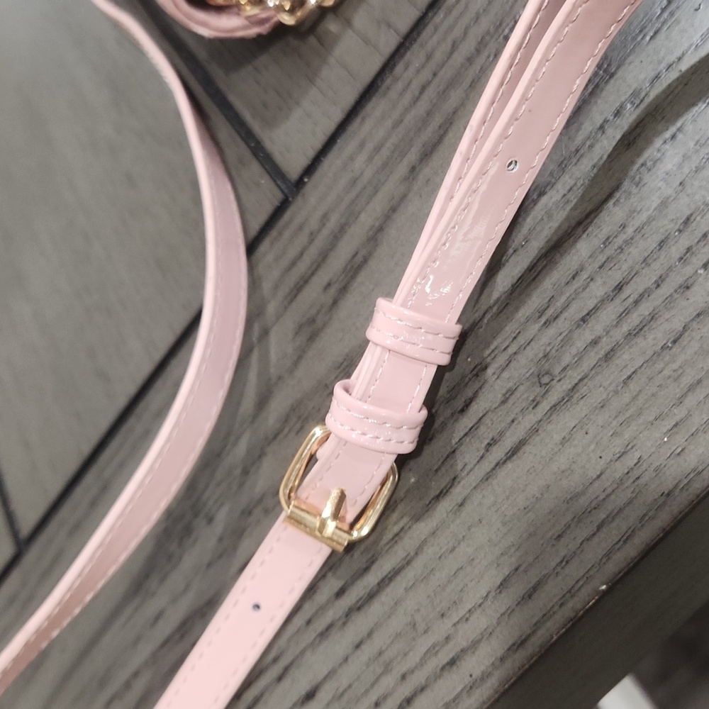 Betsey Johnson Pink Patent Bow Crossbody Bag - Picture 8 of 8